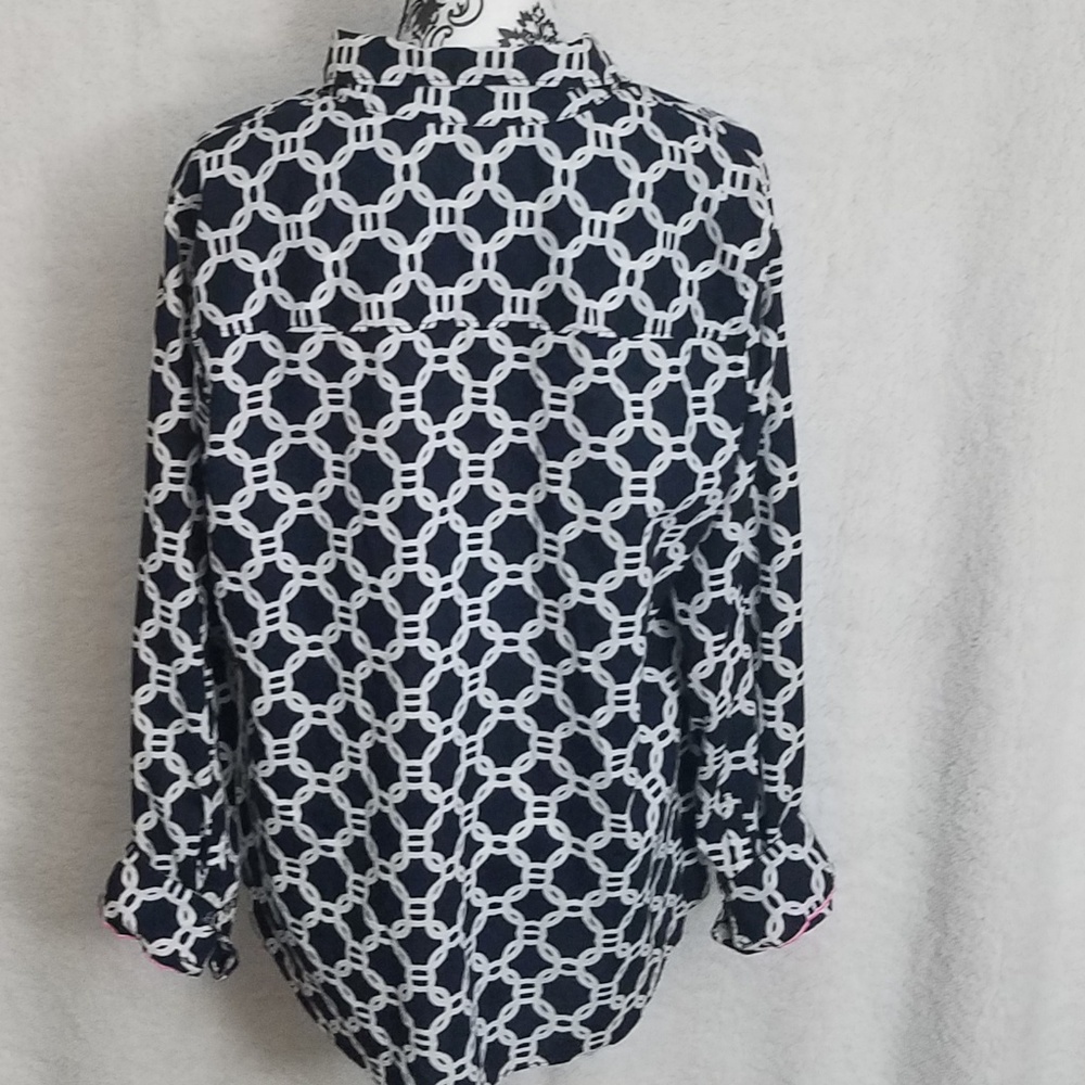 Crown and Ivy button down shirt - Picture 3 of 7